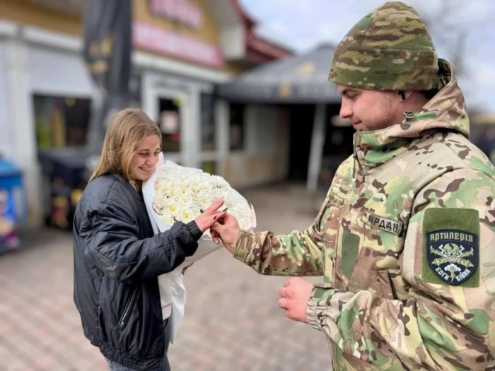 На Волині військовий освідчився своїй коханій Анастасії (Фото)