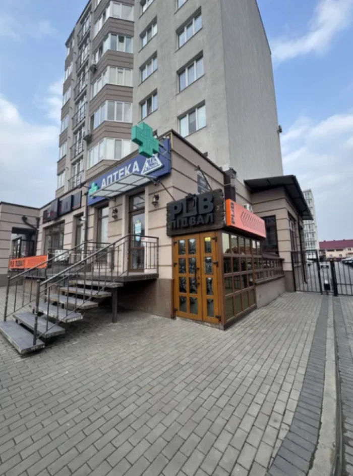 У Липинах продають діючий бізнес – бар-ресторан з дизайнерським ремонтом