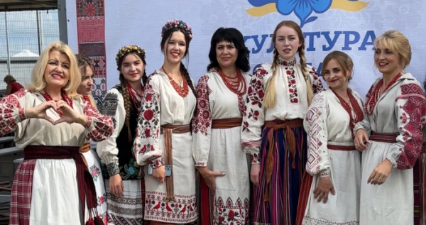 На озері Світязь відбувся Всеукраїнський фестиваль «Культура Єднає»