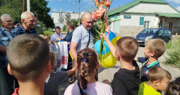 Зустріч після полону: захисник Сергій Сагаль повернувся додому на Волинь після 20 місяців у неволі