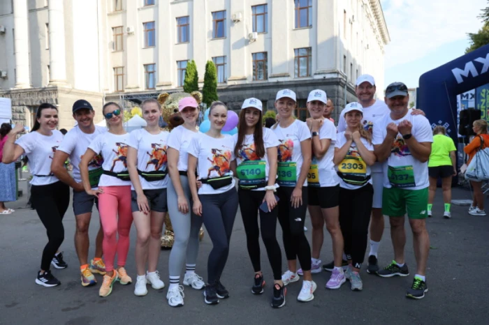 Луцьку долучився до благодійного забігу MHP Run4Victory