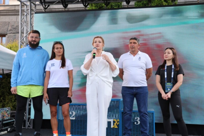 Луцьку долучився до благодійного забігу MHP Run4Victory