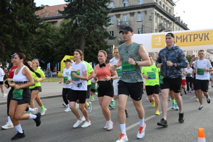 Луцьку долучився до благодійного забігу MHP Run4Victory