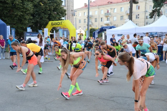Луцьку долучився до благодійного забігу MHP Run4Victory