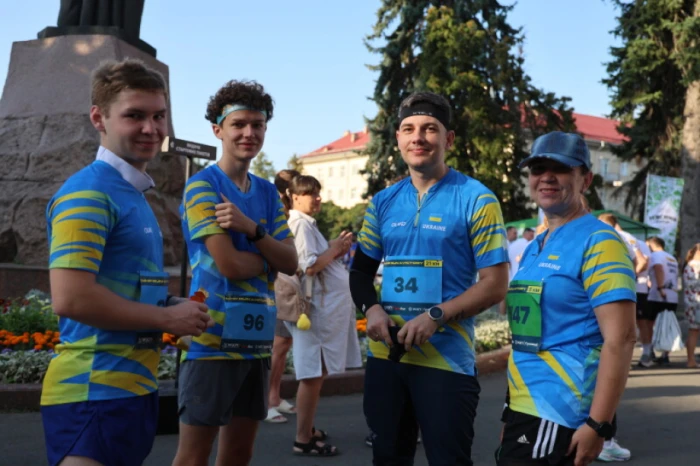 Луцьку долучився до благодійного забігу MHP Run4Victory