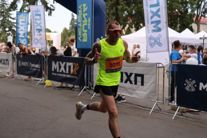 Луцьку долучився до благодійного забігу MHP Run4Victory