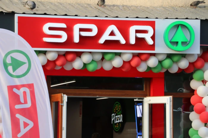 У Луцьку відкрили новий формат супермаркету SPAR Combo