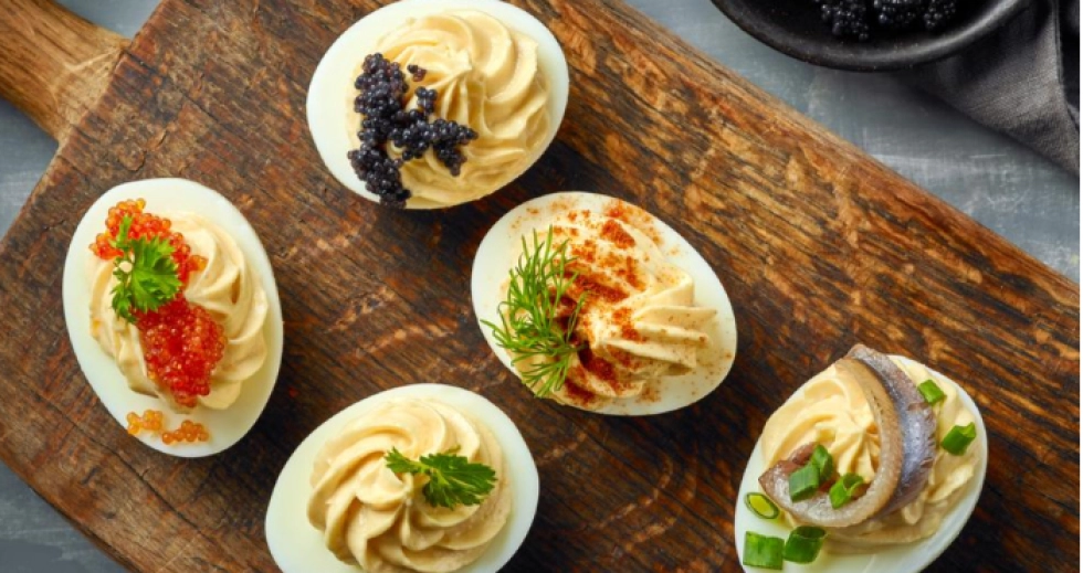 Смачний лайфхак: дев’ять найсмачніших начинок для фаршированих яєць. Фото: ua.depositphotos.com Смачний лайфхак: дев’ять найсмачніших начинок для фаршированих яєць. Фото: ua.depositphotos.com