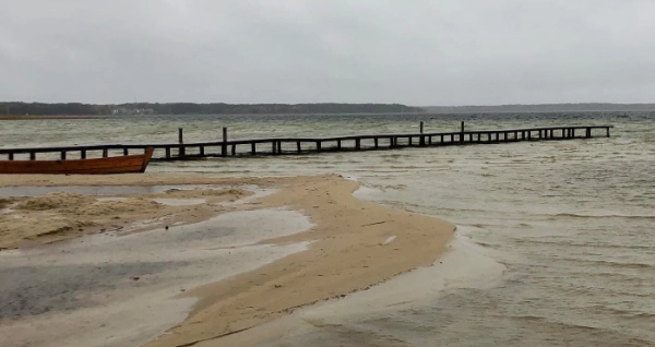 У мережі показали чарівні світлини осіннього Світязя