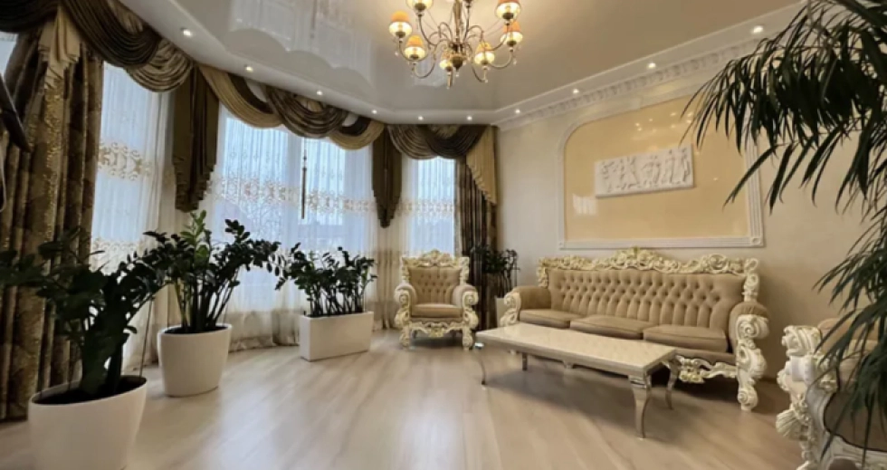 У Луцьку продають будинок преміум класу за понад 30 мільйонів гривень: як він виглядає