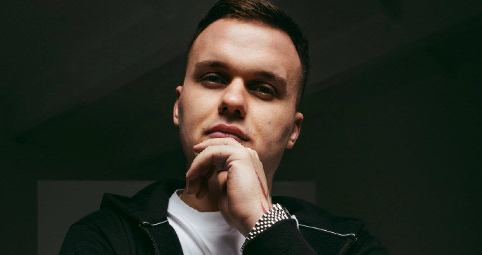 Прем'єра: блогер і співак Marsik випустив трек «Незалежна мала»