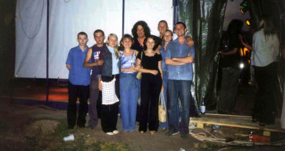 БЕЗ ОБМЕЖЕНЬ святкують 27-річчя: гурт поділився ексклюзивними архівними знімками