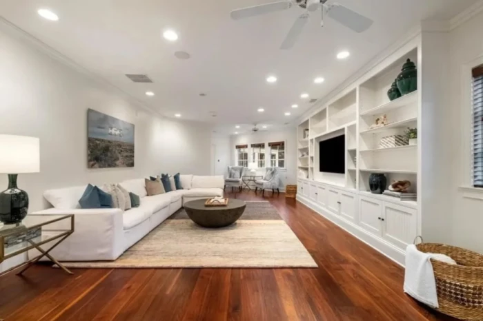 Зірковий шик: розкішний маєток з кінною фермою і басейном Двейна «Скелі» Джонсона. ФОТО: Realtor.com Зірковий шик: розкішний маєток з кінною фермою і басейном Двейна «Скелі» Джонсона. ФОТО: Realtor.com