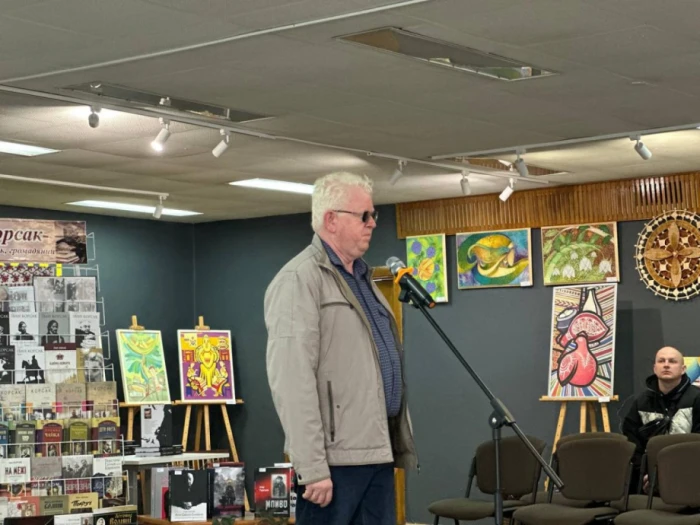 Андрій Криштальський Андрій Криштальський