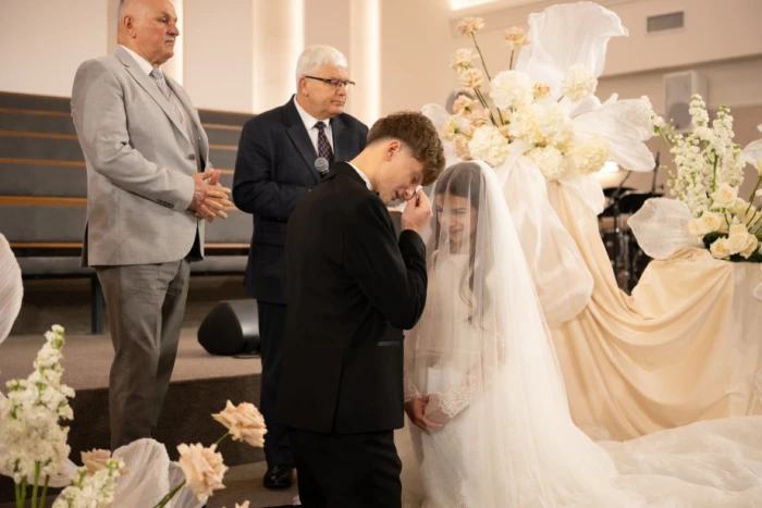 Син відомого луцького забудовника одружився: яскраві кадри з весілля. Фото з фейсбук-сторінки Олександра Князєва