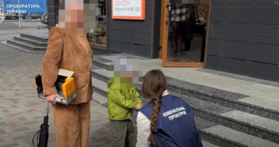 На Волині судитимуть жінку, яка хотіла продати 6-річного сина за 25 тисяч доларів