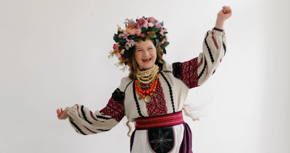 «Де б я не зростала, – я донька степів»: Amalia презентувала пісню «Пам’ятаю»
