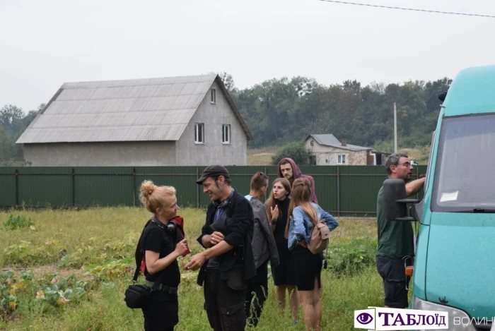 Журналісти обговорюють питання геноциду ромів.