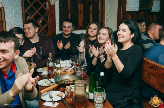 Вечірка «StandUp» у «Кораблику»