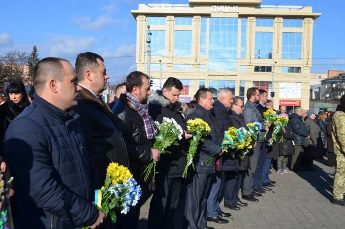 20 лютого в Україні Указом Президента встановлено День Героїв Небесної сотні. 