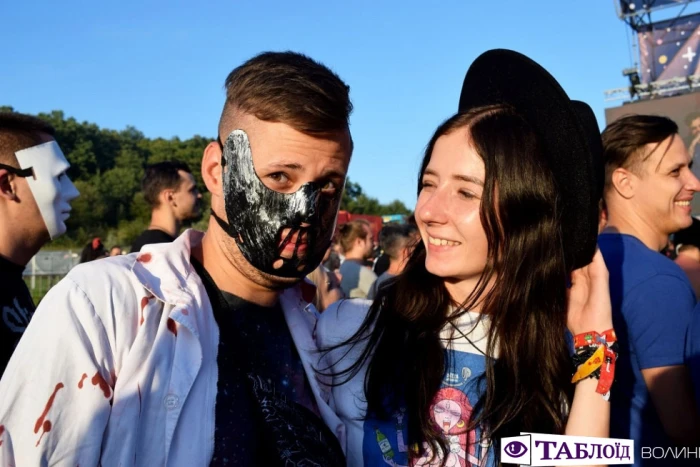 Красуні та красені дня: яскраві гості «Zaxidfest»-2019