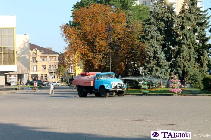 Луцьк ранковий: кав’ярні та мурали Центру