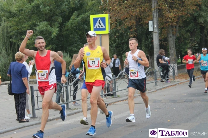 Фізкульт-привіт: Луцьку стартував масштабний півмарафон