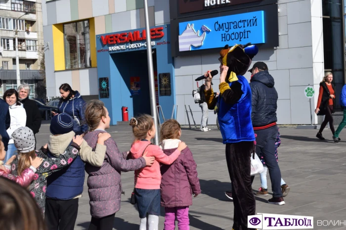 Вперше: у Луцьку відбувся парад зенненхундів