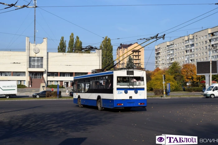 Луцьк ранковий: найдовший будинок світу та гуртожицька романтика 33-го кварталу