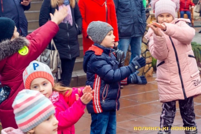 Як у Луцькому зоопарку зустрічали святого Миколая