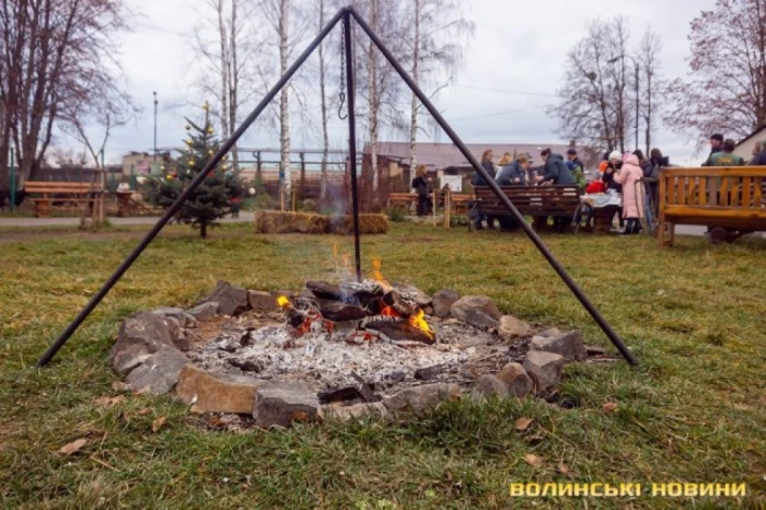 Як у Луцькому зоопарку зустрічали святого Миколая