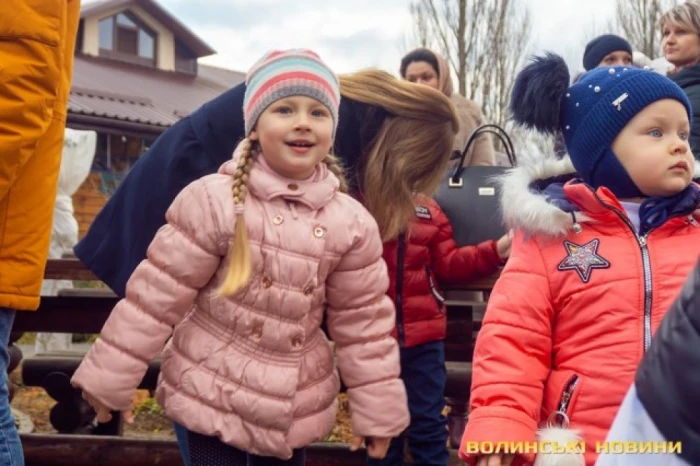 Як у Луцькому зоопарку зустрічали святого Миколая