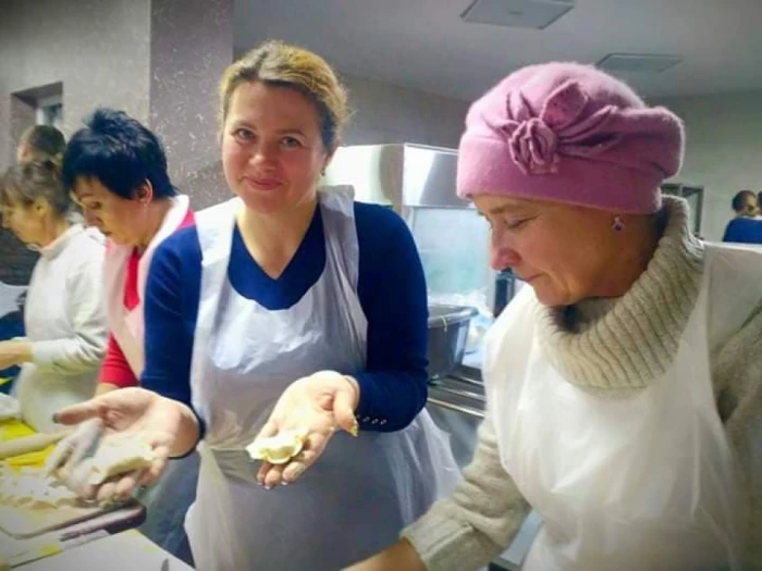 Лучани відправлять на Схід триста кілограмів «Олів'є».