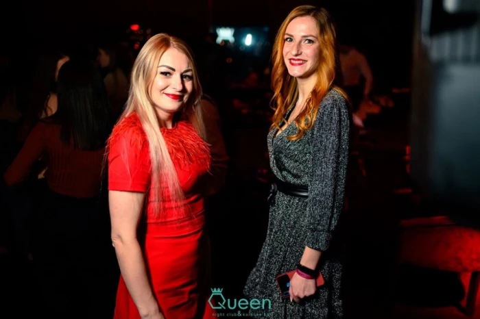 QUEEN Night Club & Karaoke Hall