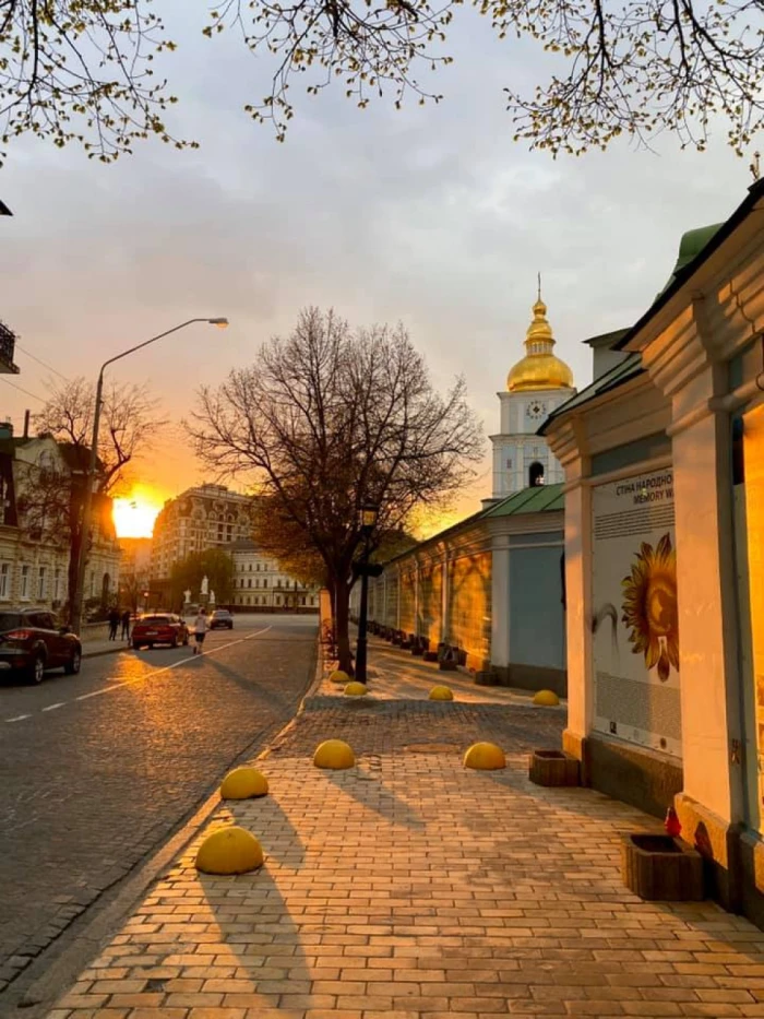 «Ніякого фотошопу»: волинянин показав дивовижний захід сонця