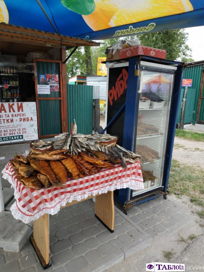 Скільки цього року коштують традиційні смаколики на Світязі. ФОТО