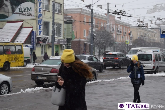 Які головні убори носять лучани