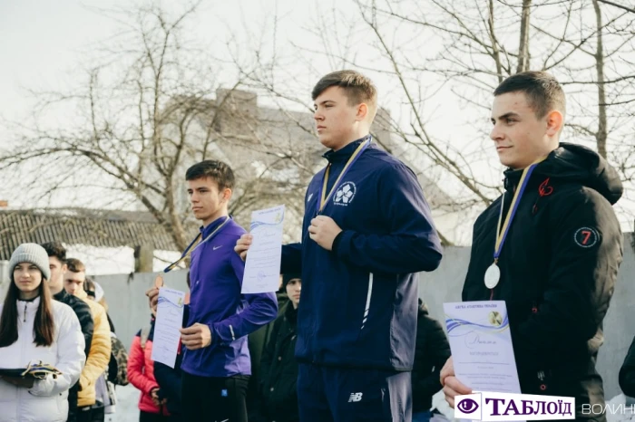 имовий чемпіонат України з легкоатлетичних метань у Луцьку