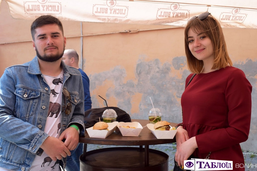 Красені та красуні дня: гості другого дня Lutsk Food Fest