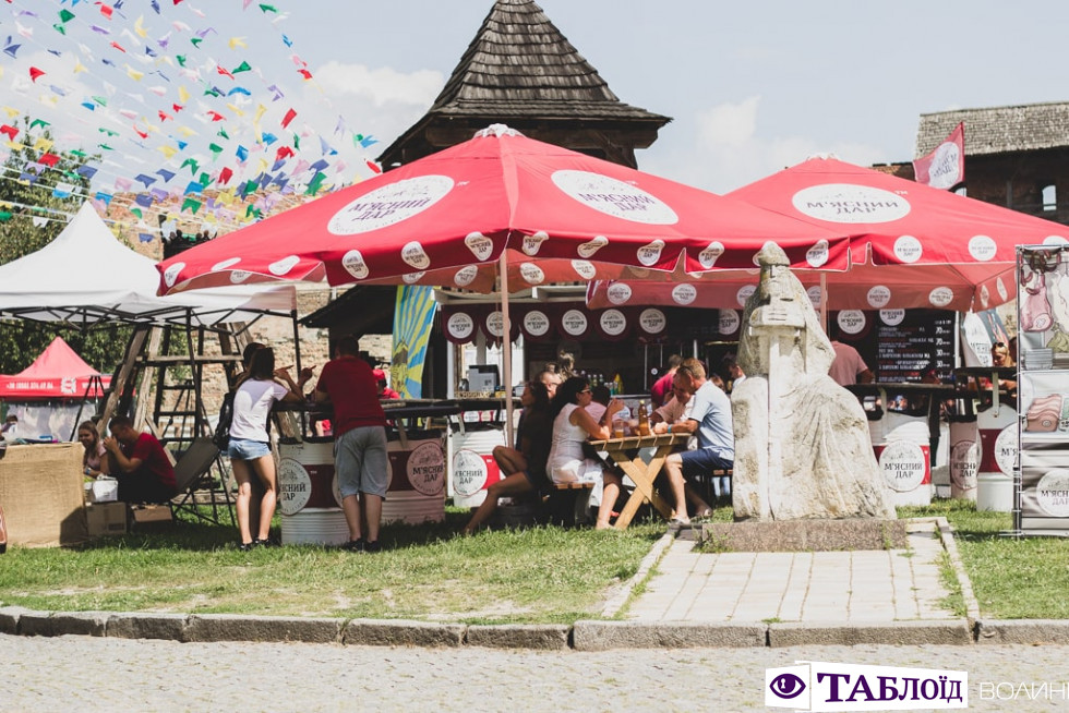 Другий день Фестивалю пива і м’яса у Луцьку