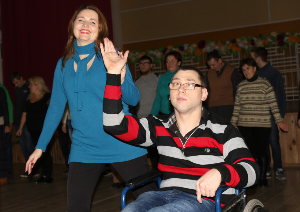 Луцькі депутати танцюватимуть на балу із людьми з інвалідністю